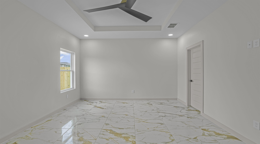 214 Lusitano Dr., LAREDO, Texas 78046, 4 Bedrooms Bedrooms, 5 Rooms Rooms,2 BathroomsBathrooms,Residential,For Sale,214 Lusitano Dr.,20260937