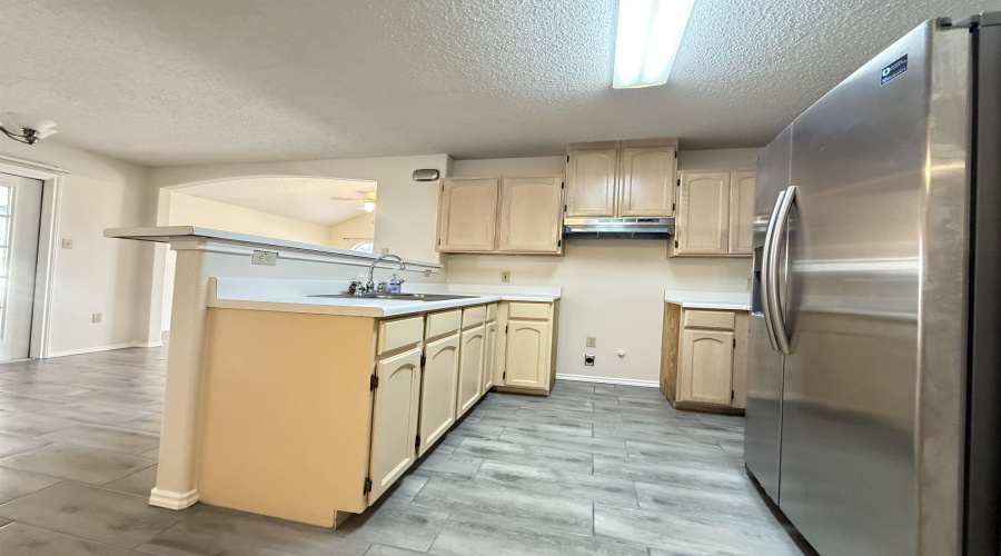 758 Snake Dr, Laredo, Texas 78045, 3 Bedrooms Bedrooms, 6 Rooms Rooms,2 BathroomsBathrooms,Residential,For Sale,758 Snake Dr,20260939