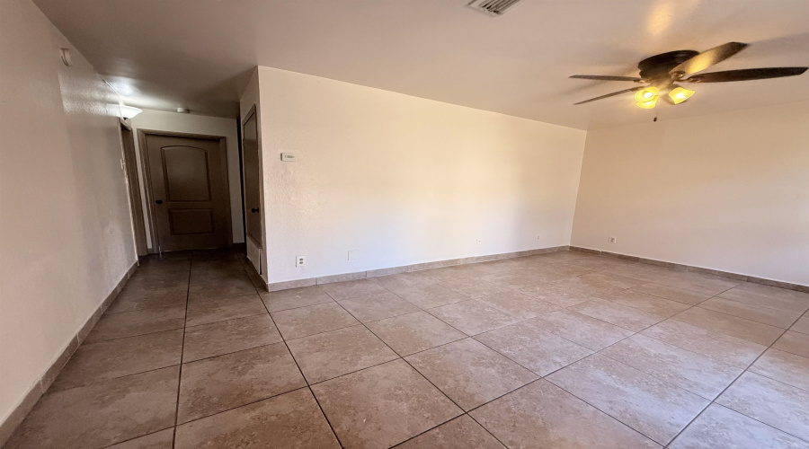 4902 Marcella Ave, Laredo, Texas 78041, 2 Bedrooms Bedrooms, 4 Rooms Rooms,1 BathroomBathrooms,Residential,For Sale,4902 Marcella Ave,20260942