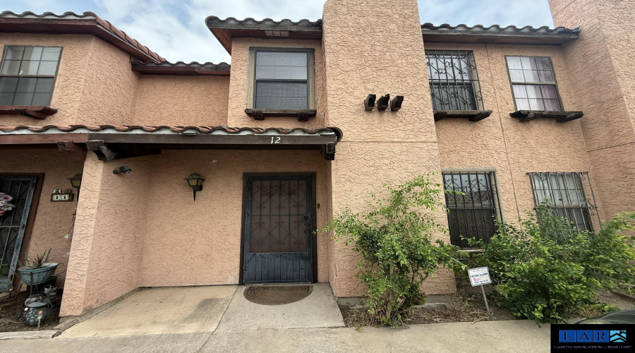5500 McPherson Rd, Laredo, Texas 78041-0000, 3 Bedrooms Bedrooms, 5 Rooms Rooms,2 BathroomsBathrooms,Residential,For Sale,5500 McPherson Rd,20252510