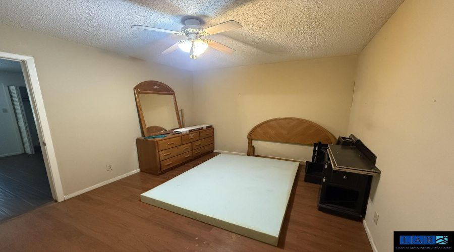 5500 McPherson Rd, Laredo, Texas 78041-0000, 3 Bedrooms Bedrooms, 5 Rooms Rooms,2 BathroomsBathrooms,Residential,For Sale,5500 McPherson Rd,20252510