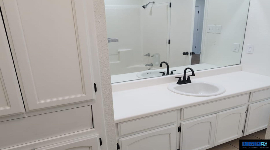 1021 Savannah Lp, laredo, Texas 78046, 3 Bedrooms Bedrooms, 5 Rooms Rooms,2 BathroomsBathrooms,Residential,For Rent,1021 Savannah Lp,20260945