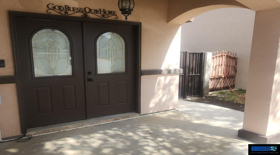 1021 Savannah Lp, laredo, Texas 78046, 3 Bedrooms Bedrooms, 5 Rooms Rooms,2 BathroomsBathrooms,Residential,For Rent,1021 Savannah Lp,20260945