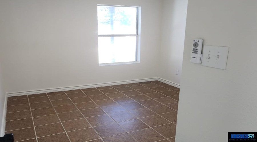 1021 Savannah Lp, laredo, Texas 78046, 3 Bedrooms Bedrooms, 5 Rooms Rooms,2 BathroomsBathrooms,Residential,For Rent,1021 Savannah Lp,20260945