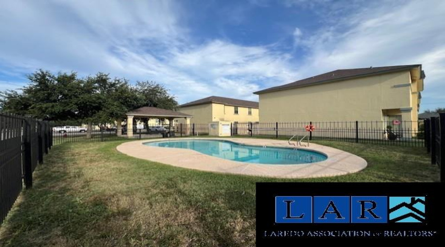 1000 Ranchway Dr, Laredo, Texas 78045, 3 Bedrooms Bedrooms, 6 Rooms Rooms,3 BathroomsBathrooms,Residential,For Rent,1000 Ranchway Dr,20260956