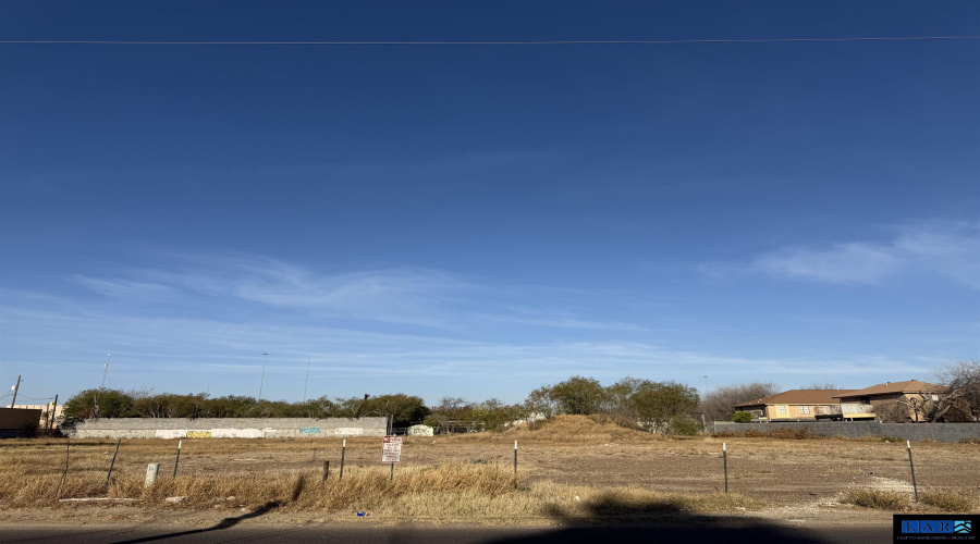 5004 San Francisco Ave, Laredo, Texas 78041, ,Land,For Sale,5004 San Francisco Ave,20260958