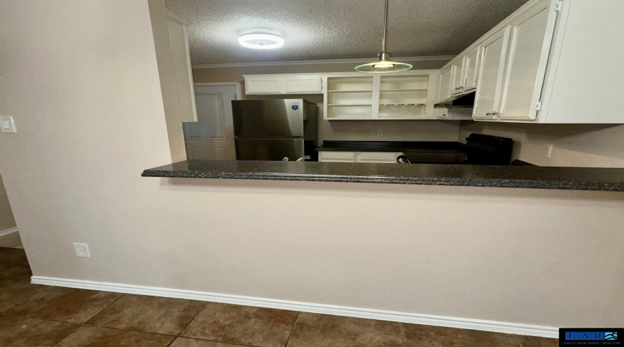 1111 Shiloh Dr, Laredo, Texas 78045, 2 Bedrooms Bedrooms, 4 Rooms Rooms,1 BathroomBathrooms,Residential,For Rent,1111 Shiloh Dr,20260957