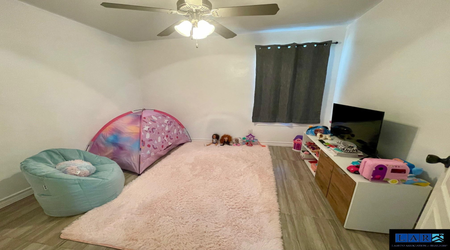 1918 Aransas Pass Dr, Laredo, Texas 78045, 4 Bedrooms Bedrooms, 6 Rooms Rooms,2 BathroomsBathrooms,Residential,For Rent,1918 Aransas Pass Dr,20260959