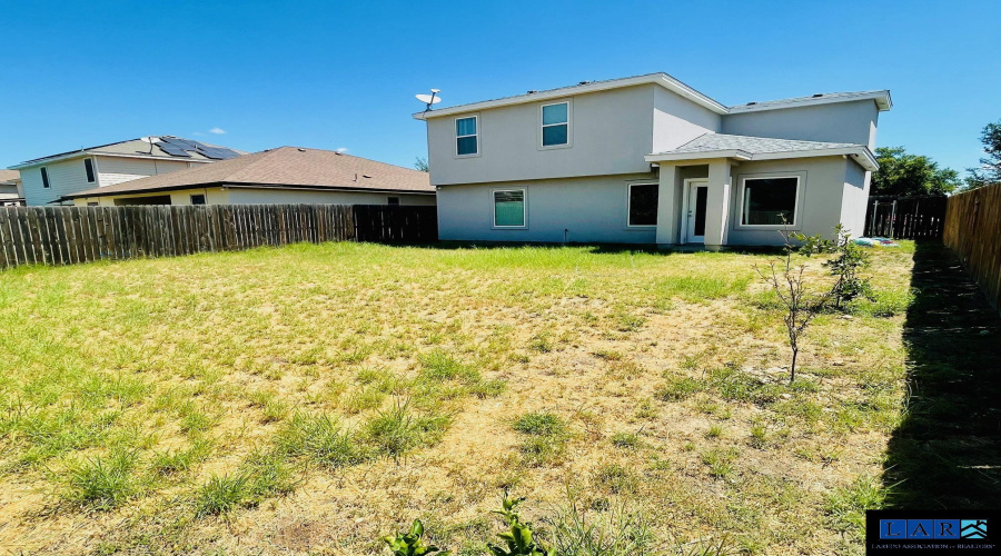 1918 Aransas Pass Dr, Laredo, Texas 78045, 4 Bedrooms Bedrooms, 6 Rooms Rooms,2 BathroomsBathrooms,Residential,For Rent,1918 Aransas Pass Dr,20260959