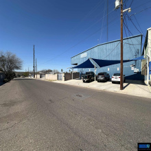 1910 Markley Ln, Laredo, Texas 78041, 1 Bedroom Bedrooms, 11 Rooms Rooms,1 BathroomBathrooms,Commercial/industrial,For Rent,1910 Markley Ln,20260969