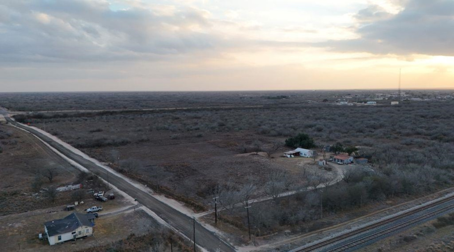 750 State Hwy 285, Hebbronville, Texas 78361, ,Land,For Sale,750 State Hwy 285,20260977