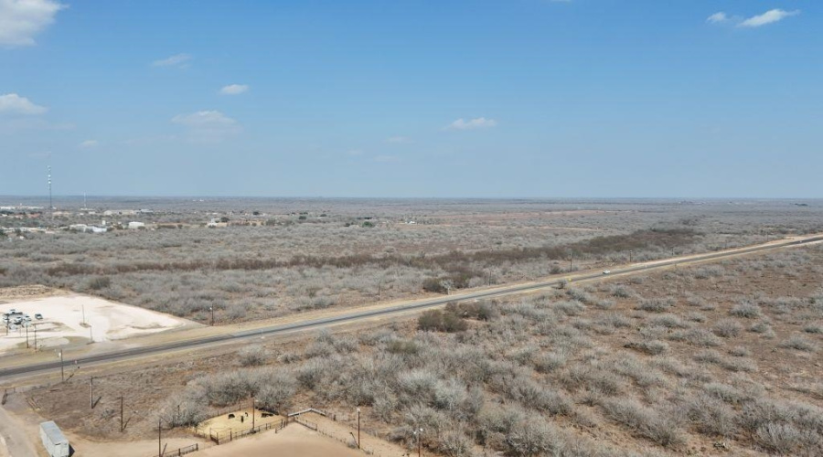 750 State Hwy 285, Hebbronville, Texas 78361, ,Land,For Sale,750 State Hwy 285,20260977