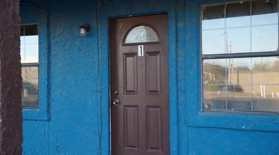 111 W Harald, Hebbronville, Texas 78361, ,Multi-family,For Sale,111 W Harald,20260978