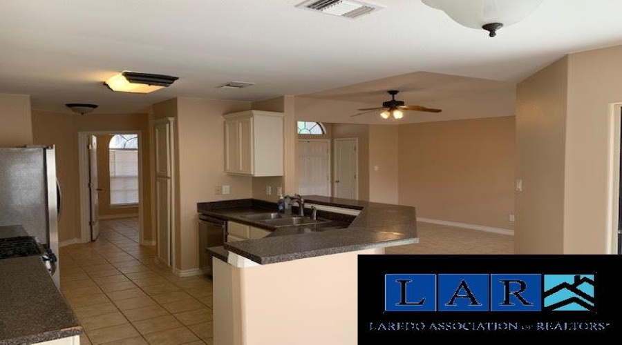 405 Cinnamon Teal Lp, Laredo, Texas 78045, 2 Bedrooms Bedrooms, 4 Rooms Rooms,2 BathroomsBathrooms,Residential,For Rent,405 Cinnamon Teal Lp,20260960