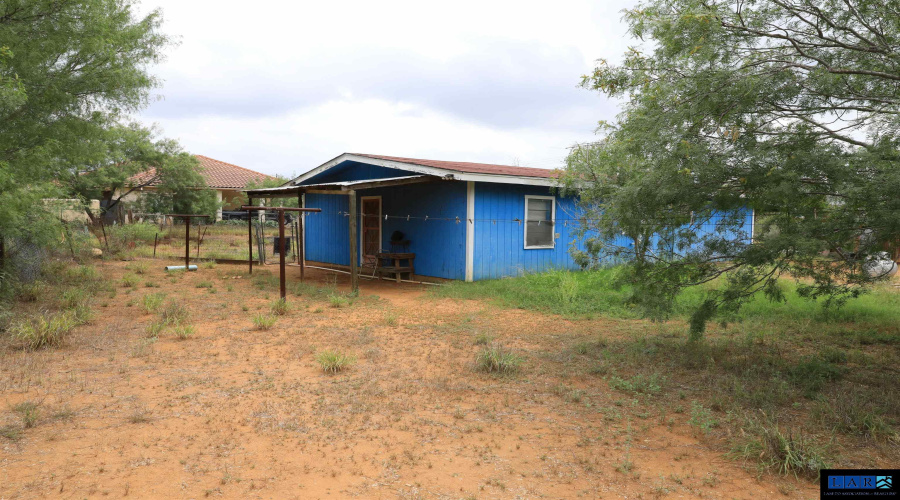 609 French St., Encinal, Texas 78019, 4 Bedrooms Bedrooms, 6 Rooms Rooms,1 BathroomBathrooms,Residential,For Sale,609 French St.,20260966