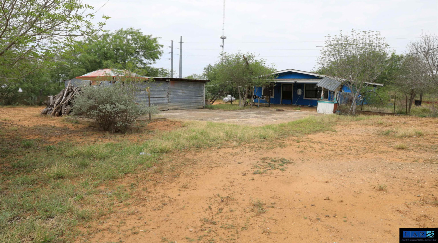 609 French St., Encinal, Texas 78019, 4 Bedrooms Bedrooms, 6 Rooms Rooms,1 BathroomBathrooms,Residential,For Sale,609 French St.,20260966