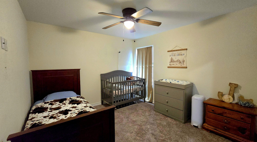 2207 Durazno Ct., Laredo, Texas 78046, 4 Bedrooms Bedrooms, 7 Rooms Rooms,2 BathroomsBathrooms,Residential,For Sale,2207 Durazno Ct.,20260973