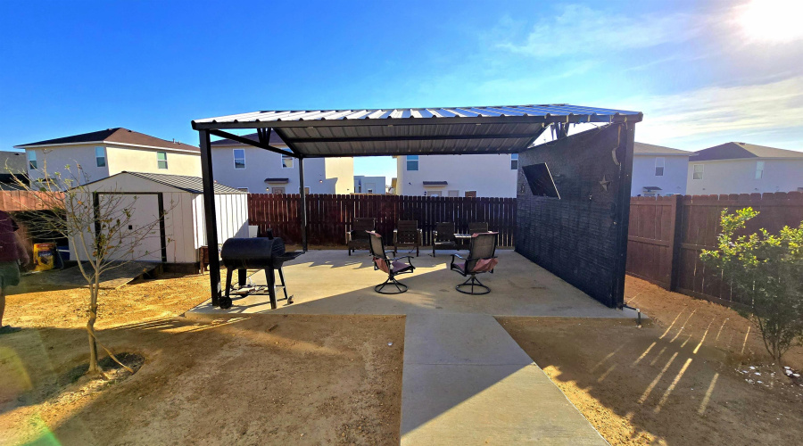 2207 Durazno Ct., Laredo, Texas 78046, 4 Bedrooms Bedrooms, 7 Rooms Rooms,2 BathroomsBathrooms,Residential,For Sale,2207 Durazno Ct.,20260973