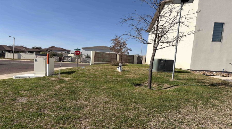 4101 Blue Quail Rd, Laredo, Texas 78045, 3 Bedrooms Bedrooms, 7 Rooms Rooms,2 BathroomsBathrooms,Residential,For Rent,4101 Blue Quail Rd,20260974