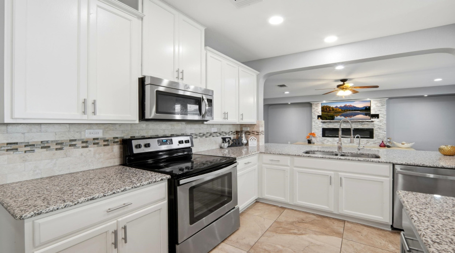 4431 Oak Roset, San Antonio, Texas 78259, 4 Bedrooms Bedrooms, 9 Rooms Rooms,3 BathroomsBathrooms,Residential,For Sale,4431 Oak Roset,20260975