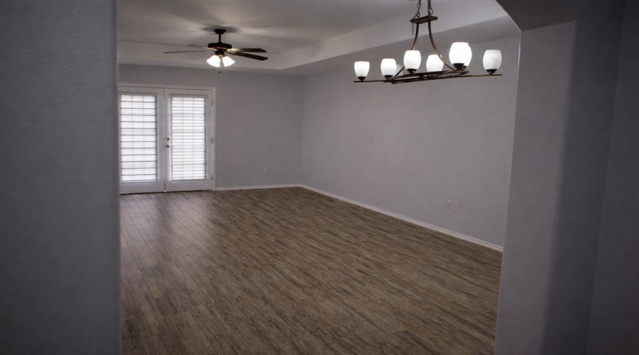 427 Peyramale Ct, Laredo, Texas 78045-4202, 3 Bedrooms Bedrooms, 5 Rooms Rooms,2 BathroomsBathrooms,Residential,For Rent,427 Peyramale Ct,20260979