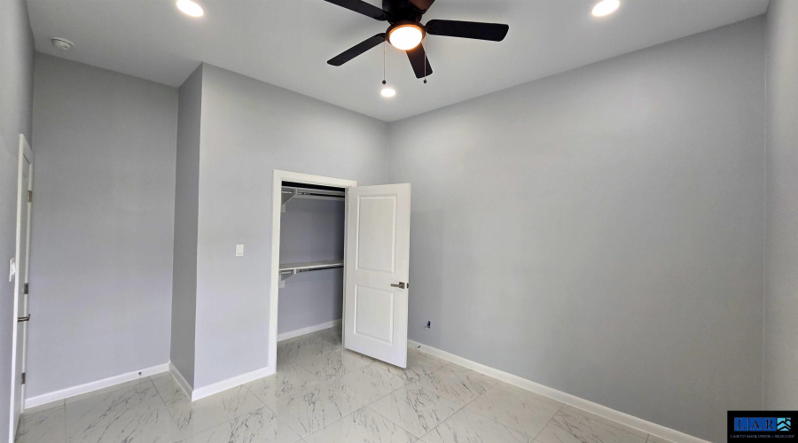 2341 Mango Rd., Laredo, Texas 78046, 3 Bedrooms Bedrooms, 5 Rooms Rooms,2 BathroomsBathrooms,Residential,For Sale,2341 Mango Rd.,20260981