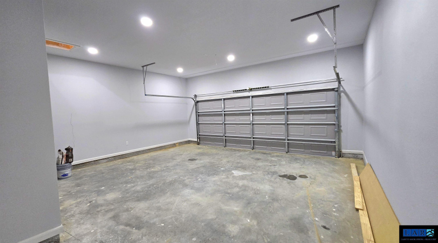 2341 Mango Rd., Laredo, Texas 78046, 3 Bedrooms Bedrooms, 5 Rooms Rooms,2 BathroomsBathrooms,Residential,For Sale,2341 Mango Rd.,20260981