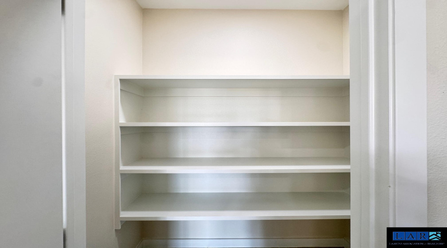 6709 El Freno, LAREDO, Texas 78046, 3 Bedrooms Bedrooms, 5 Rooms Rooms,2 BathroomsBathrooms,Residential,For Sale,6709 El Freno,20260983