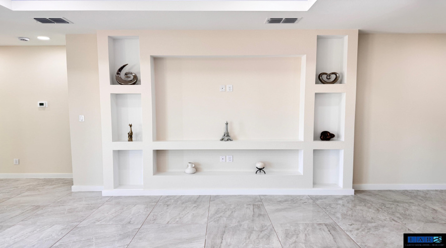 6709 El Freno, LAREDO, Texas 78046, 3 Bedrooms Bedrooms, 5 Rooms Rooms,2 BathroomsBathrooms,Residential,For Sale,6709 El Freno,20260983