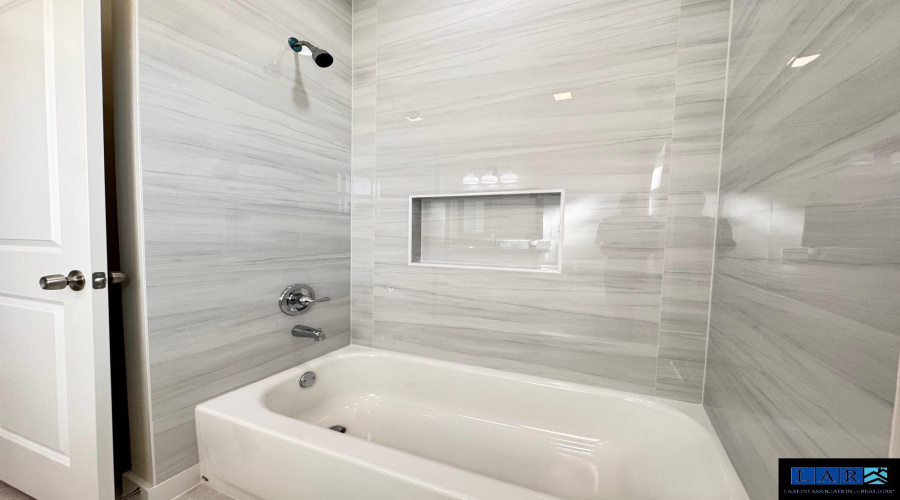 6709 El Freno, LAREDO, Texas 78046, 3 Bedrooms Bedrooms, 5 Rooms Rooms,2 BathroomsBathrooms,Residential,For Sale,6709 El Freno,20260983