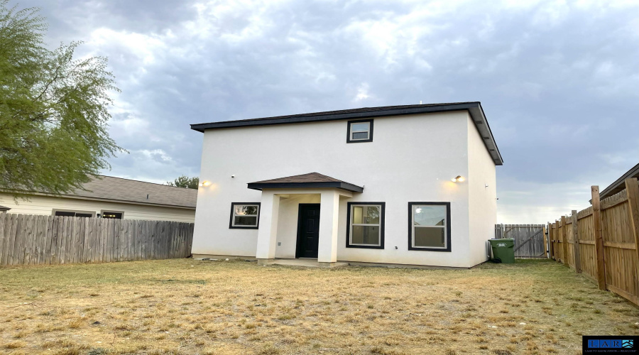 5801 Moses Lp., Laredo, Texas 78046, 3 Bedrooms Bedrooms, 6 Rooms Rooms,2 BathroomsBathrooms,Residential,For Sale,5801 Moses Lp.,20260985