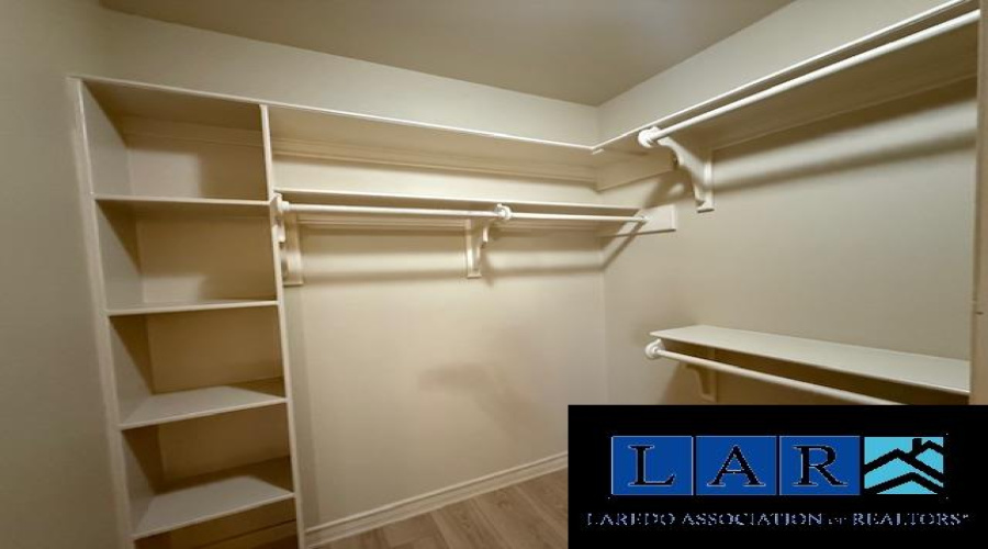 201 Abigail Dominguez, Laredo, Texas 78046, 3 Bedrooms Bedrooms, 5 Rooms Rooms,2 BathroomsBathrooms,Residential,For Rent,201 Abigail Dominguez,20260987