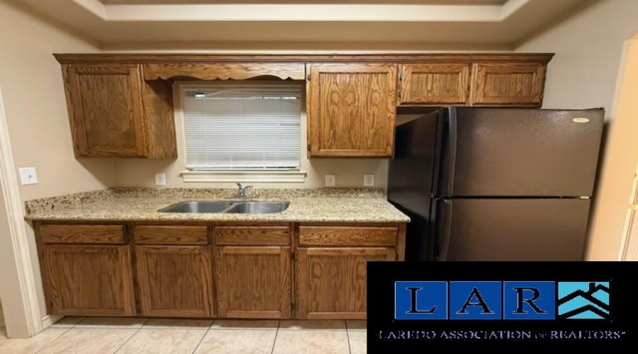 201 Abigail Dominguez, Laredo, Texas 78046, 3 Bedrooms Bedrooms, 5 Rooms Rooms,2 BathroomsBathrooms,Residential,For Rent,201 Abigail Dominguez,20260987