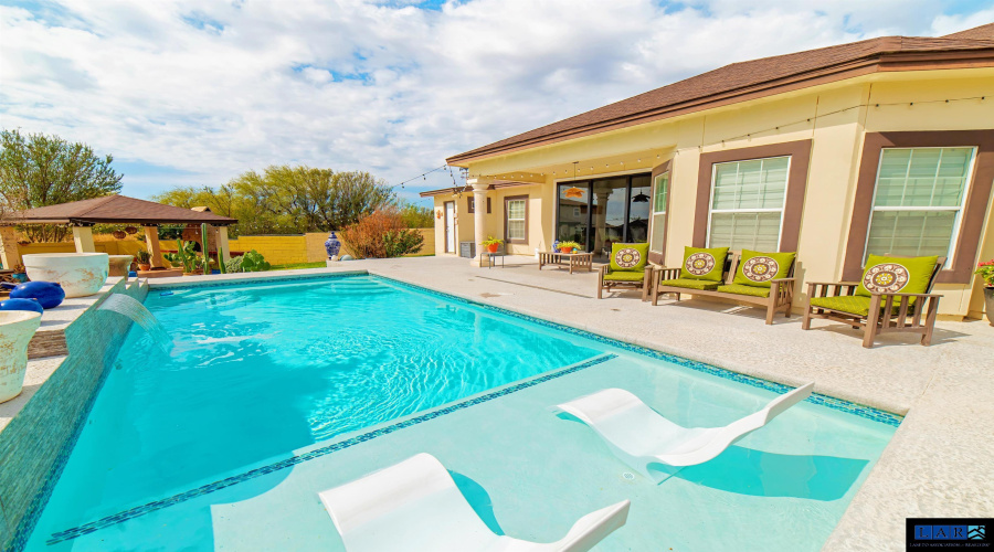 507 Scissor Tail Cir, Laredo, Texas 78045, 3 Bedrooms Bedrooms, 6 Rooms Rooms,2 BathroomsBathrooms,Residential,For Sale,507 Scissor Tail Cir,20260988