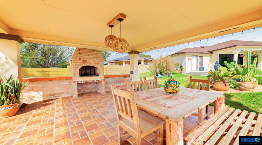 507 Scissor Tail Cir, Laredo, Texas 78045, 3 Bedrooms Bedrooms, 6 Rooms Rooms,2 BathroomsBathrooms,Residential,For Sale,507 Scissor Tail Cir,20260988