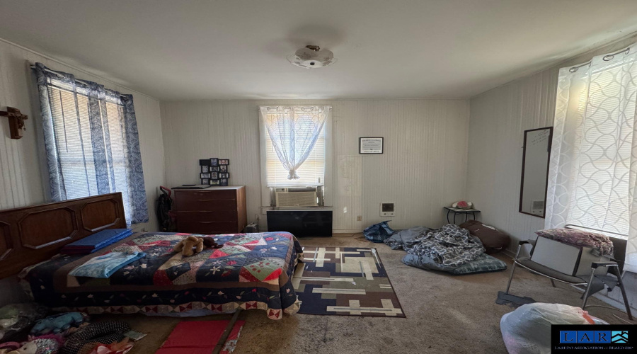 215 Cortez St, Laredo, Texas 78040, 3 Bedrooms Bedrooms, 5 Rooms Rooms,1 BathroomBathrooms,Residential,For Sale,215 Cortez St,20260990