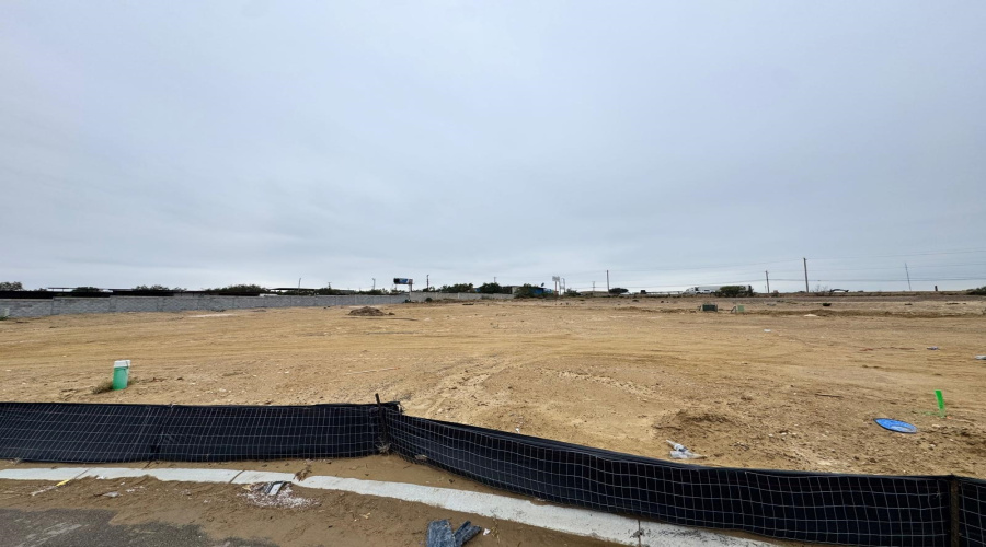 6015 Heather Loop, Laredo, Texas 78043, ,Land,For Sale,6015 Heather Loop,20260996