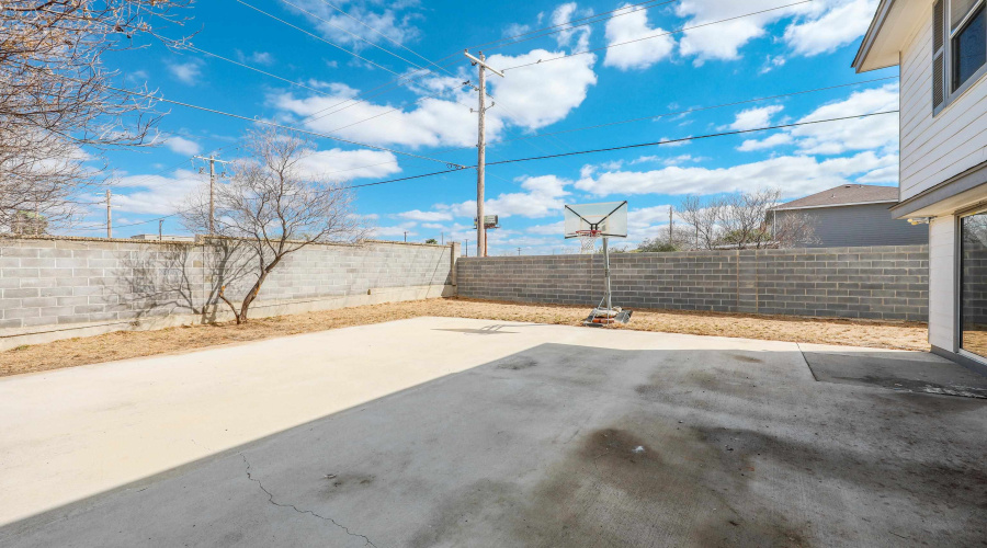 2426 Jean St, LAREDO, Texas 78046, 3 Bedrooms Bedrooms, 8 Rooms Rooms,2 BathroomsBathrooms,Residential,For Sale,2426 Jean St,20260993