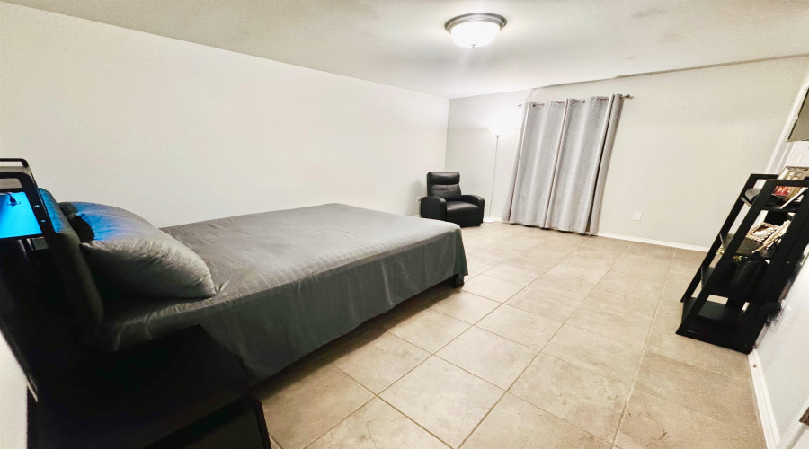 3711 Jaime Martin, Laredo, Texas 78046, 4 Bedrooms Bedrooms, 6 Rooms Rooms,2 BathroomsBathrooms,Residential,For Sale,3711 Jaime Martin,20260995