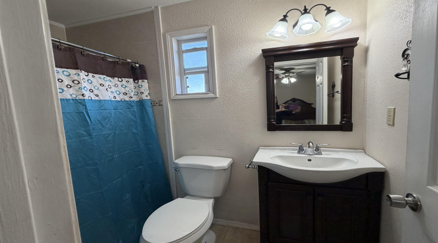 10214 Blitzen Dr, LAREDO, Texas 78045, 1 Bedroom Bedrooms, 2 Rooms Rooms,1 BathroomBathrooms,Residential,For Rent,10214 Blitzen Dr,20260999