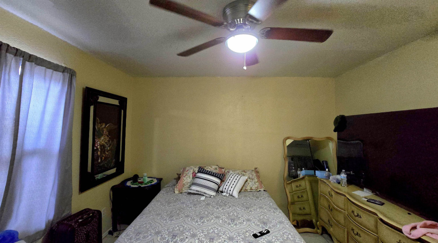 103 Malaga Dr, Laredo, Texas 78046, 4 Bedrooms Bedrooms, 6 Rooms Rooms,3 BathroomsBathrooms,Residential,For Sale,103 Malaga Dr,20261000