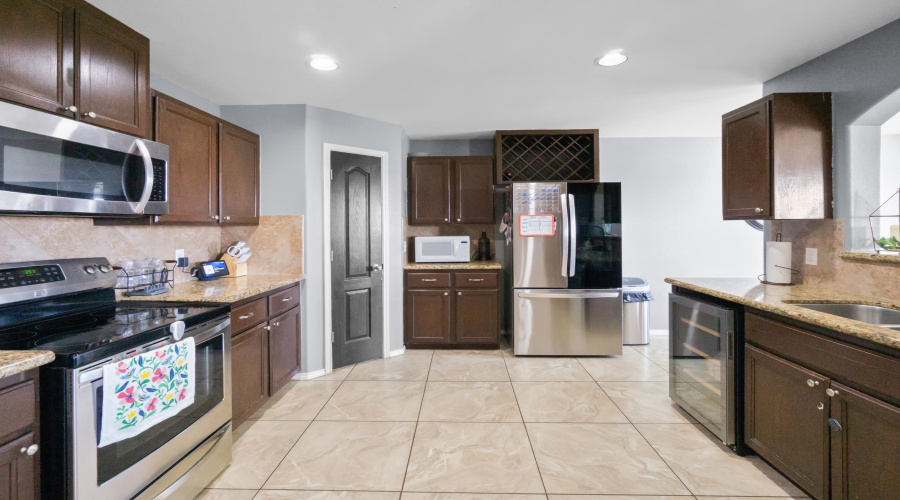 6103 Fraile Dr, laredo, Texas 78043, 3 Bedrooms Bedrooms, 5 Rooms Rooms,2 BathroomsBathrooms,Residential,For Sale,6103 Fraile Dr,20261003