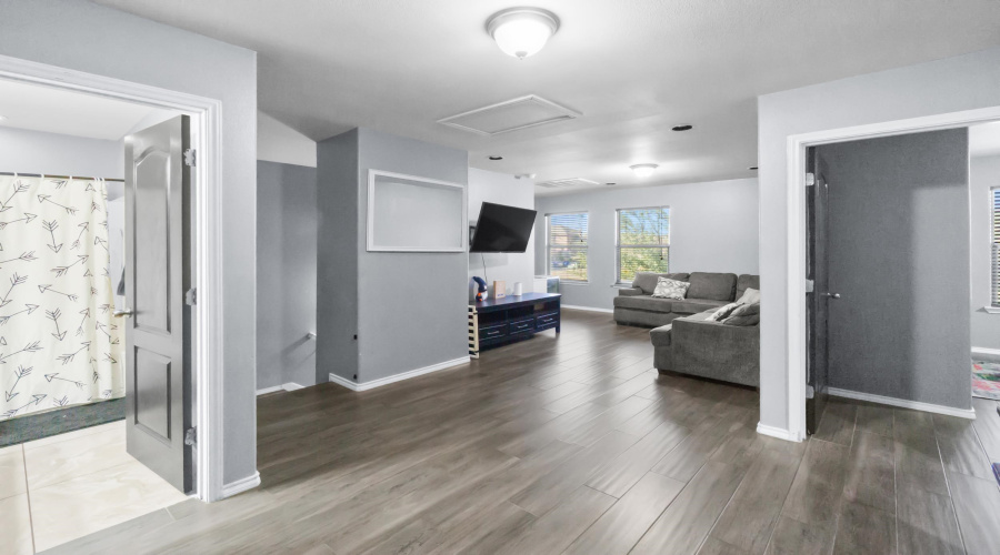 6103 Fraile Dr, laredo, Texas 78043, 3 Bedrooms Bedrooms, 5 Rooms Rooms,2 BathroomsBathrooms,Residential,For Sale,6103 Fraile Dr,20261003