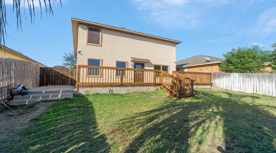 6103 Fraile Dr, laredo, Texas 78043, 3 Bedrooms Bedrooms, 5 Rooms Rooms,2 BathroomsBathrooms,Residential,For Sale,6103 Fraile Dr,20261003