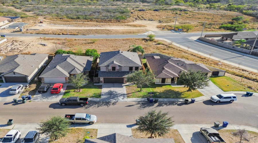 6103 Fraile Dr, laredo, Texas 78043, 3 Bedrooms Bedrooms, 5 Rooms Rooms,2 BathroomsBathrooms,Residential,For Sale,6103 Fraile Dr,20261003