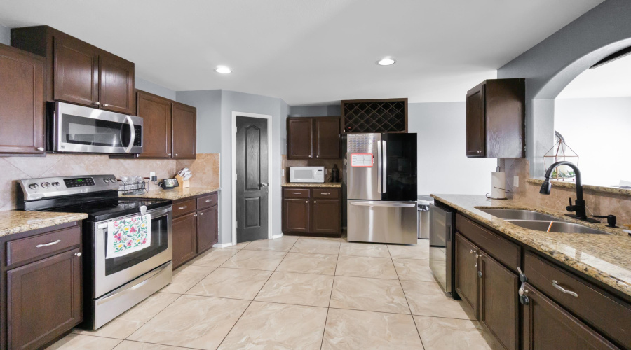 6103 Fraile Dr, laredo, Texas 78043, 3 Bedrooms Bedrooms, 5 Rooms Rooms,2 BathroomsBathrooms,Residential,For Sale,6103 Fraile Dr,20261003