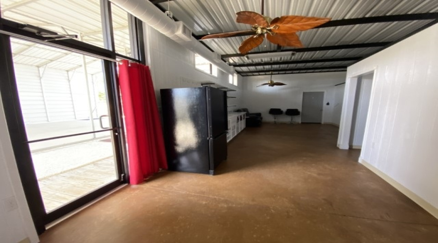 104 Overview Dr, Zapata, Texas 78076, 2 Bedrooms Bedrooms, 3 Rooms Rooms,1 BathroomBathrooms,Residential,For Sale,104 Overview Dr,20261005