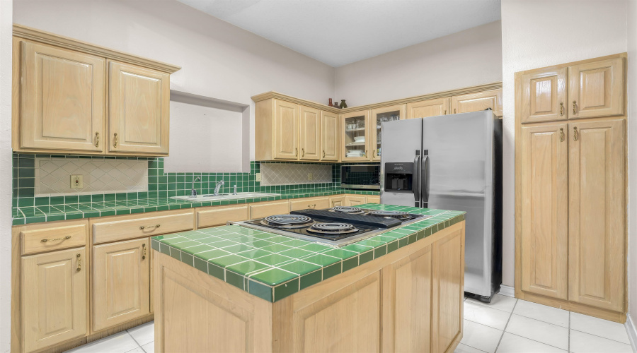 3004 Crest Oak Cir, Laredo, Texas 78045, 4 Bedrooms Bedrooms, 7 Rooms Rooms,2 BathroomsBathrooms,Residential,For Sale,3004 Crest Oak Cir,20261007