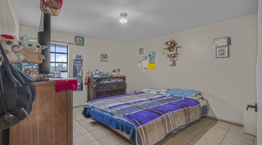 4310 Marcella Ave, Laredo, Texas 78041, ,Multi-family,For Sale,4310 Marcella Ave,20261015