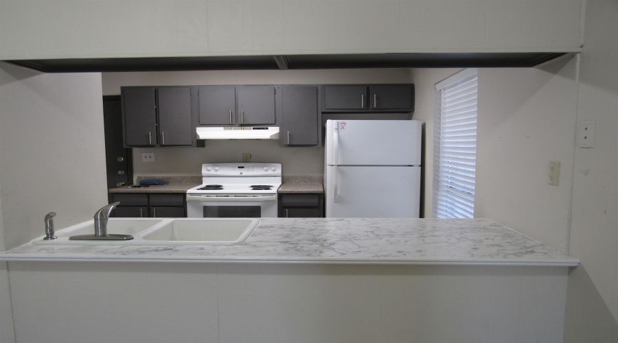 2401 E Frost St, Laredo, Texas 78043, 2 Bedrooms Bedrooms, 4 Rooms Rooms,1 BathroomBathrooms,Residential,For Rent,2401 E Frost St,20261009